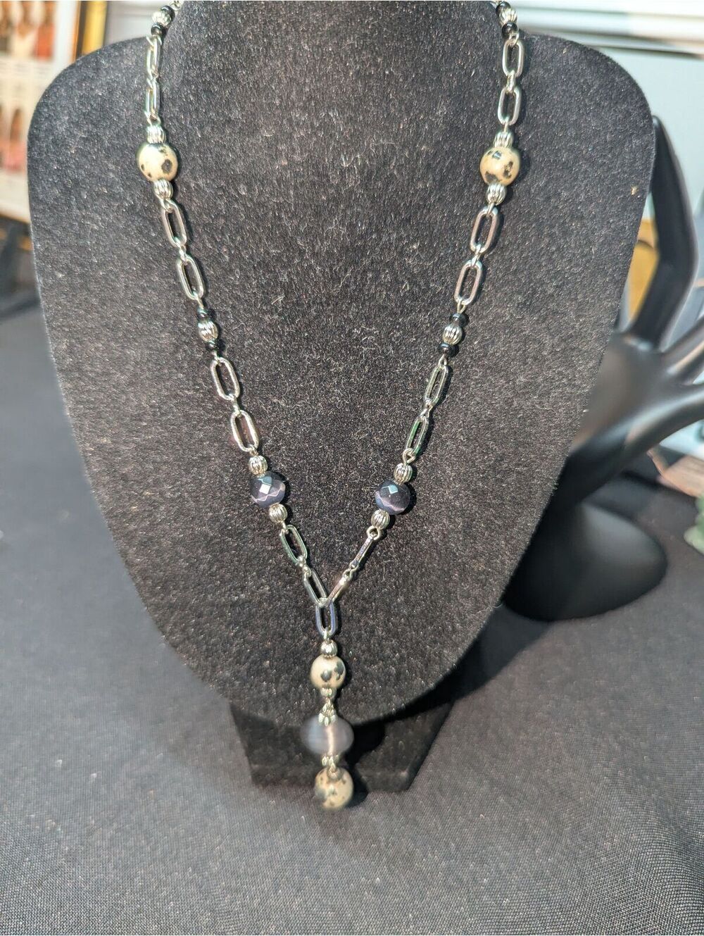 Lia Sophia Cats Eye Dalmatian Jasper Lariat 16-19” Necklace